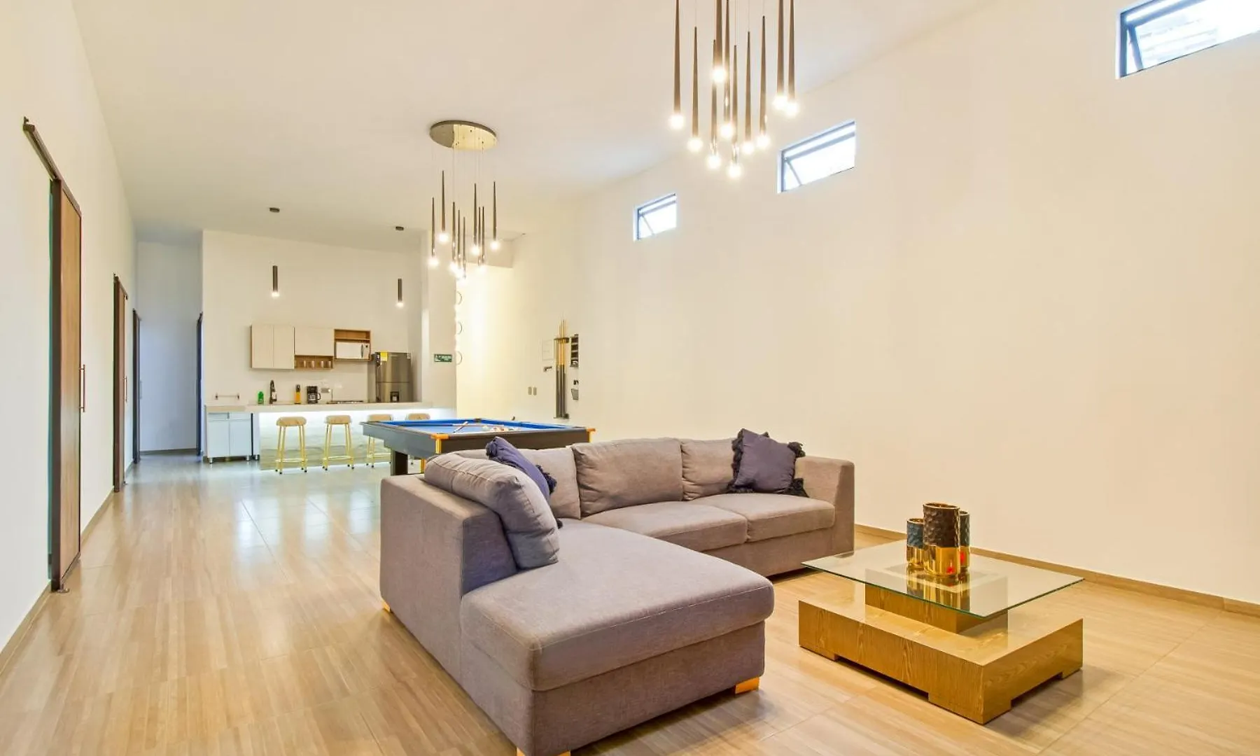 Massive Jacuzzi - 6 Bedroom With Private Bathroom - 1 Block From Lleras P11 Медельин Колумбия