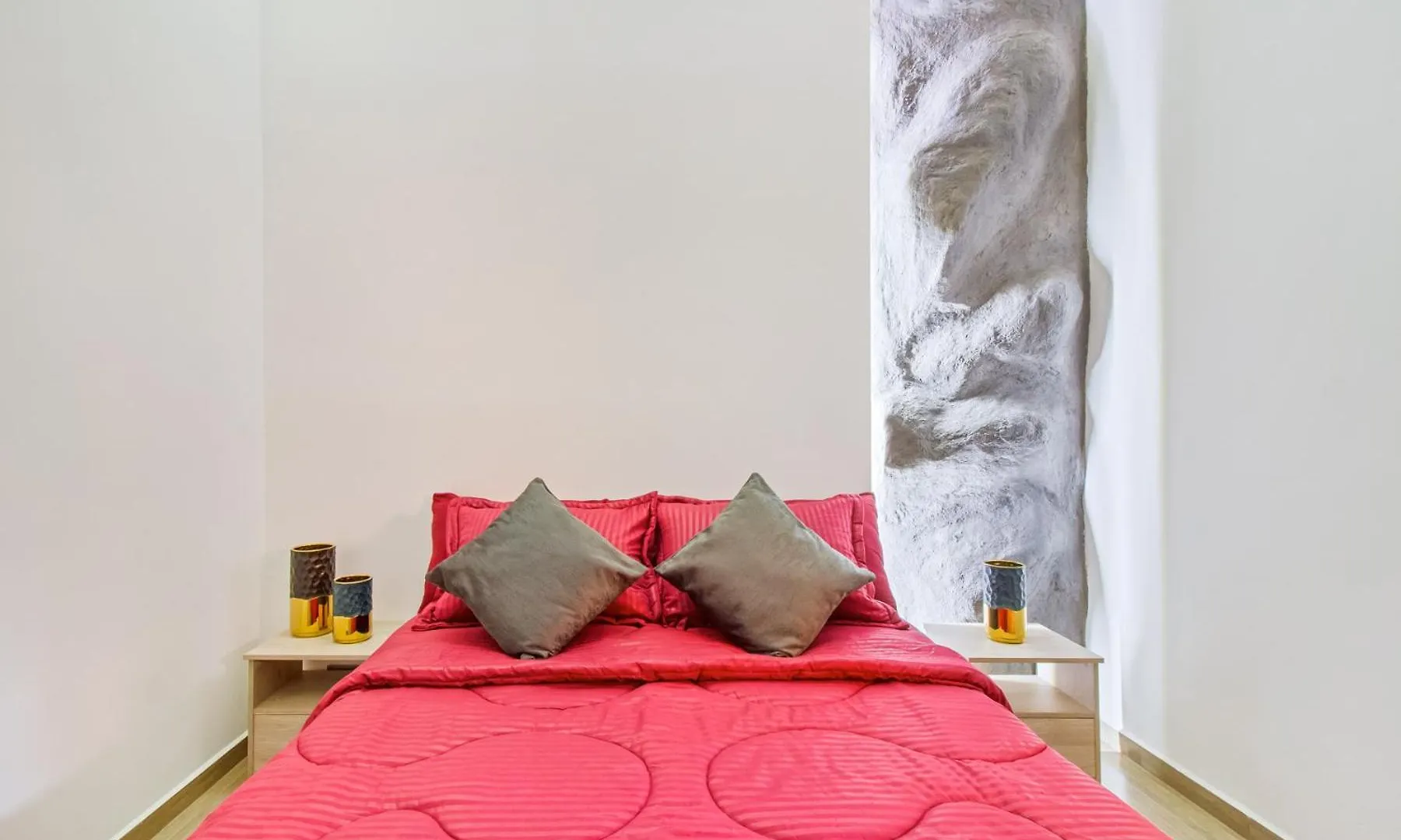 Massive Jacuzzi - 6 Bedroom With Private Bathroom - 1 Block From Lleras P11 Медельин